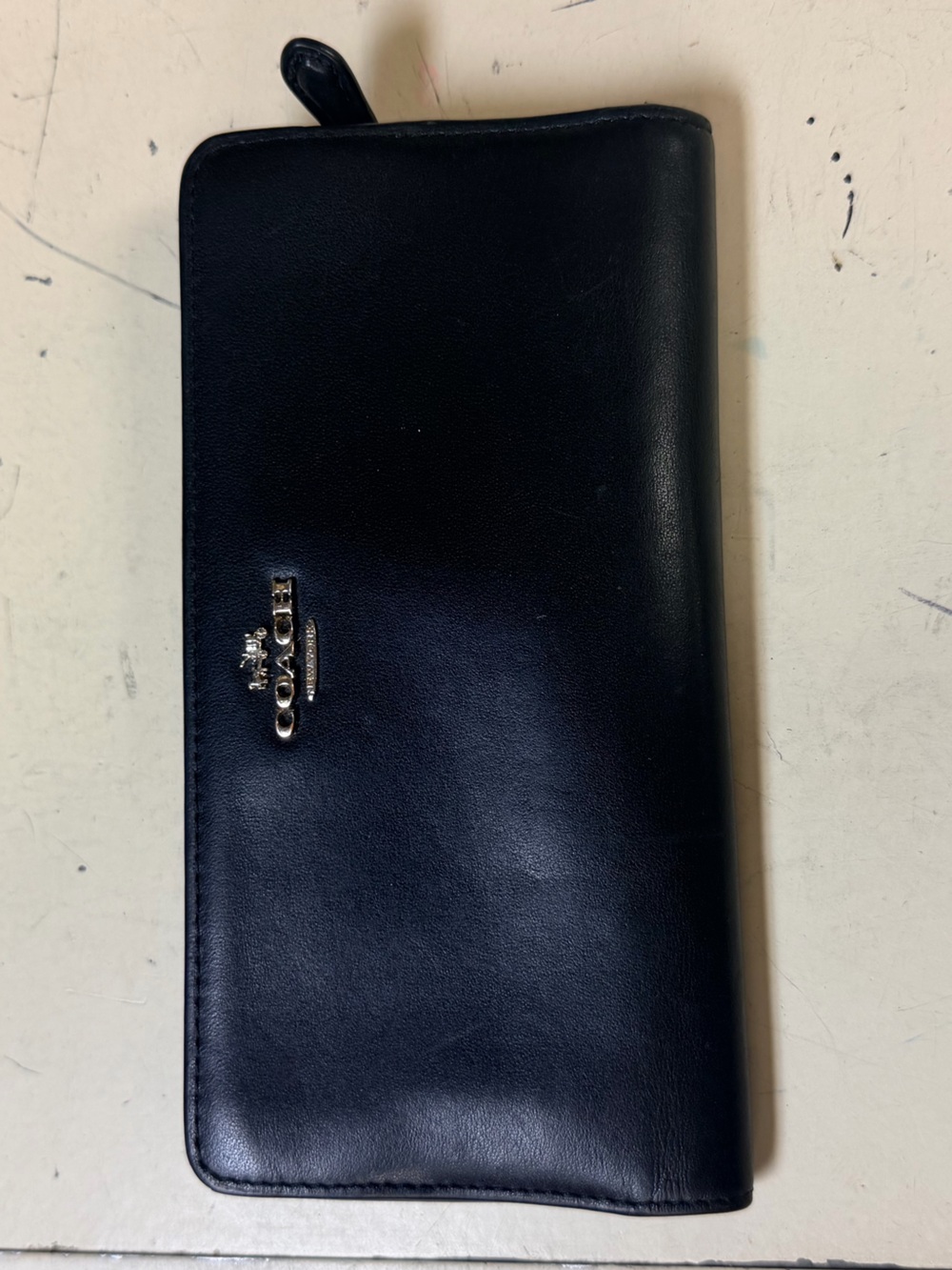 Coach Bi fold Black/Gold Wallet Used Authentic